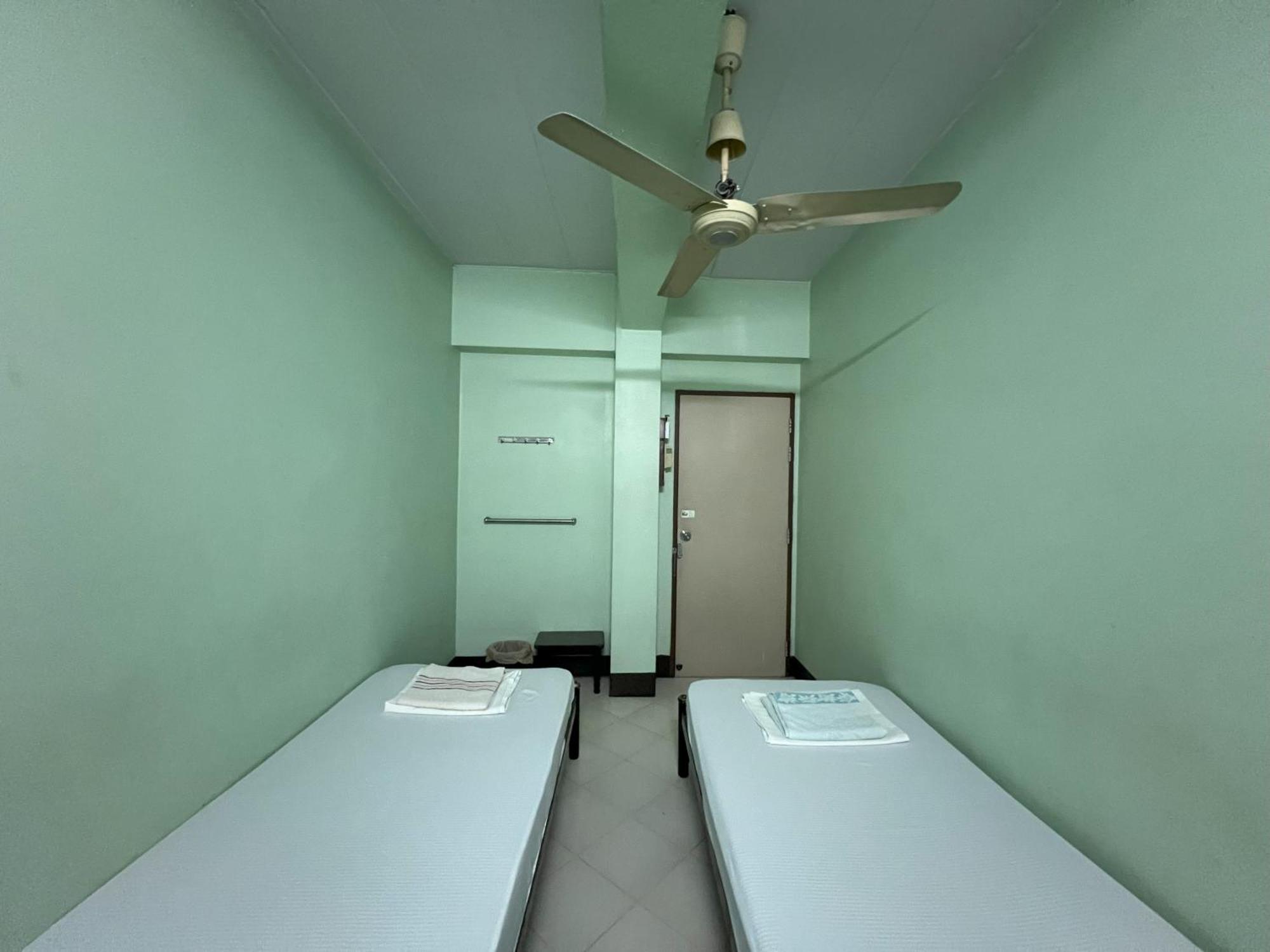 Bella Bella House Hotel Bangkok Ngoại thất bức ảnh