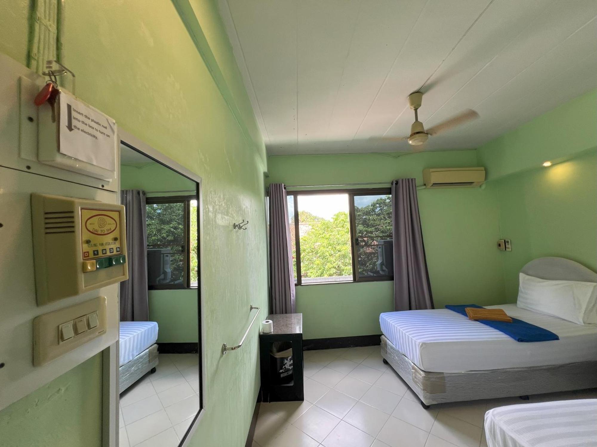 Bella Bella House Hotel Bangkok Ngoại thất bức ảnh