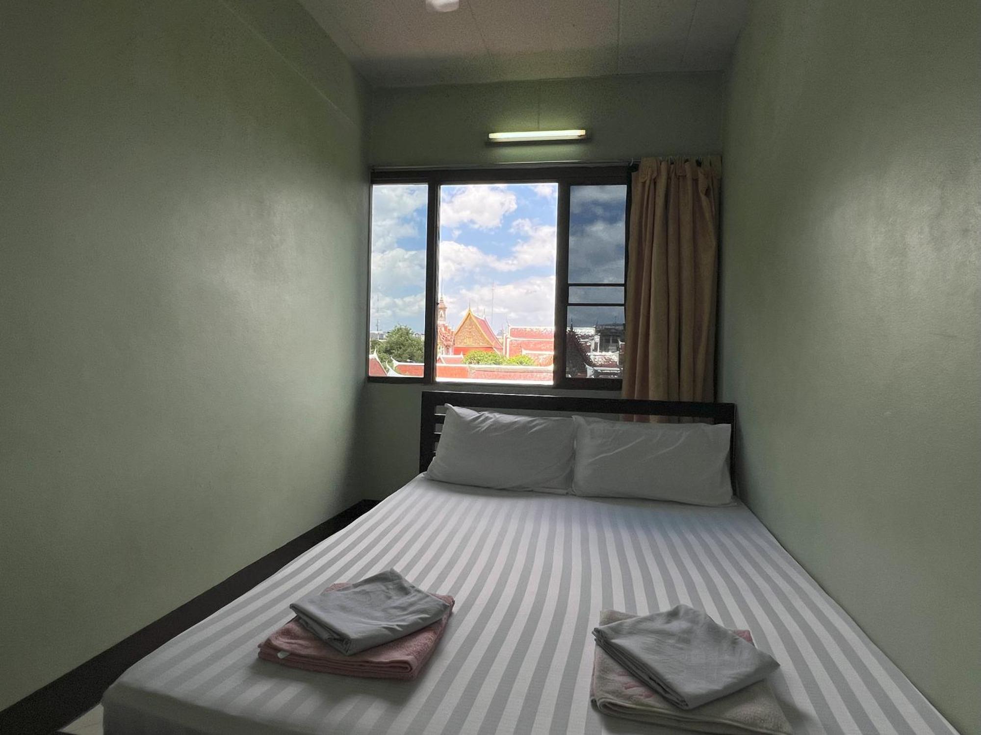 Bella Bella House Hotel Bangkok Ngoại thất bức ảnh